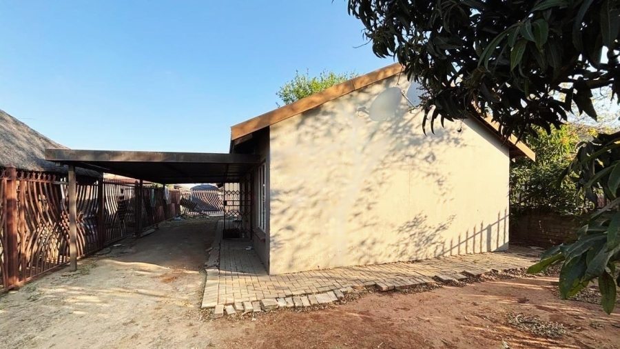 3 Bedroom Property for Sale in Boitekong North West